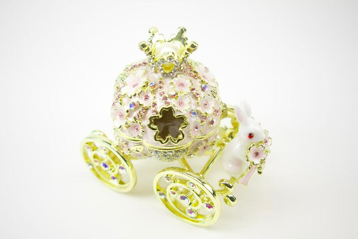 Hokkaido Otaru Fairytale Enamel Carriage Musical Ring Box (Sakura Pink)