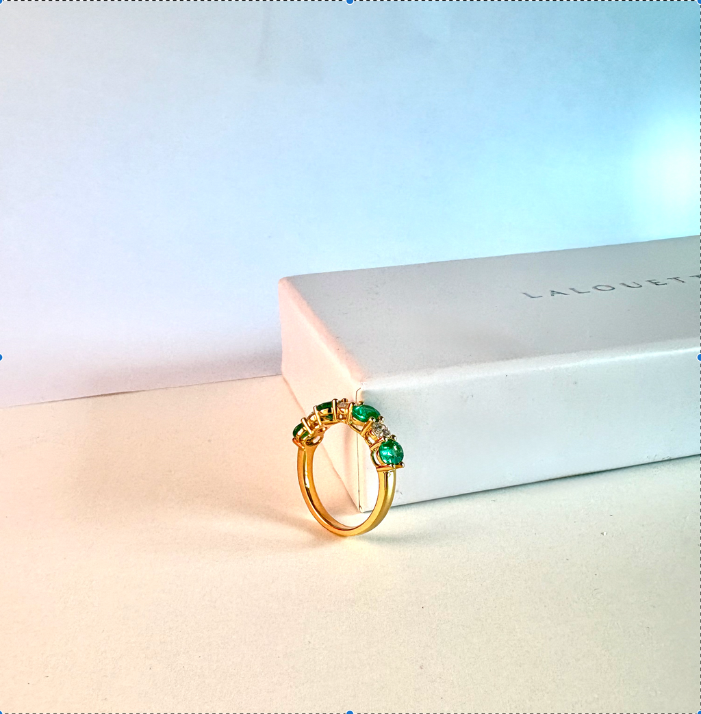 Green Emerald Ring