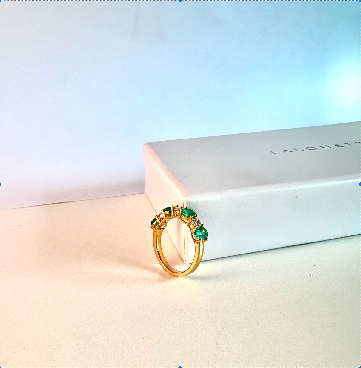 Green Emerald Ring