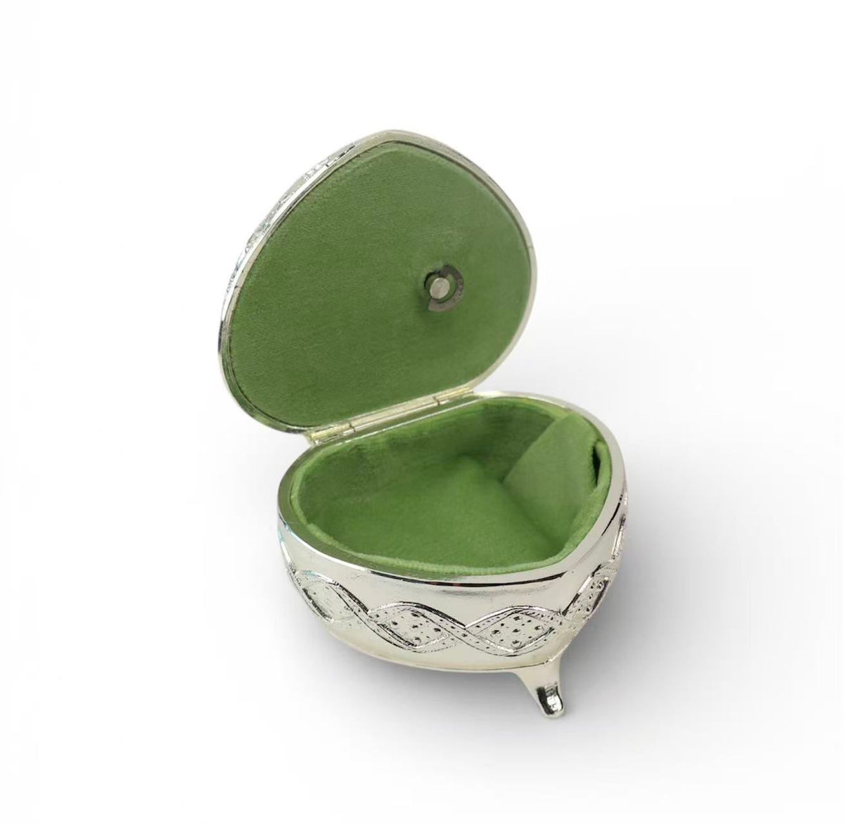 Hokkaido Otaru Vintage Heart-Shaped Musical Jewelry Box (Robin's Egg Blue)